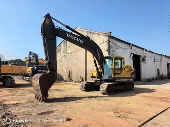 Crawler excavator  VOLVO  EC200B